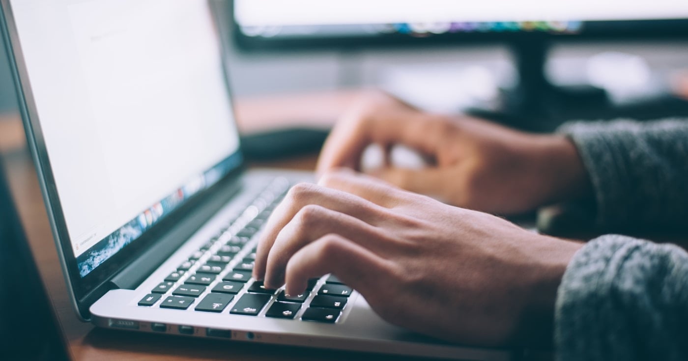 AI writing assistant tools for fiction and non-fiction writers