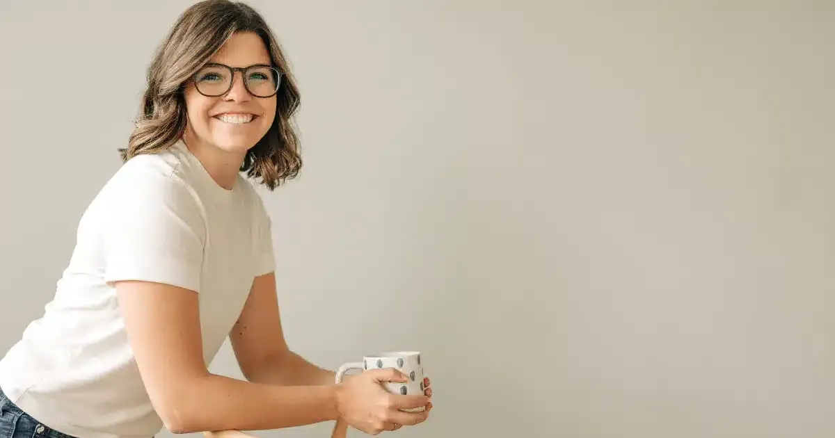 how-to-become-a-sustainability-copywriter-interview-with-kelcie-ottoes