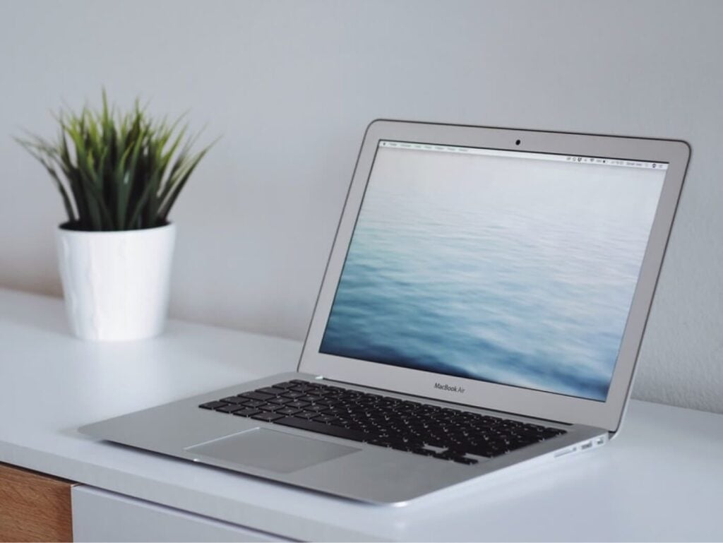 macbook-air-1024x769.jpg
