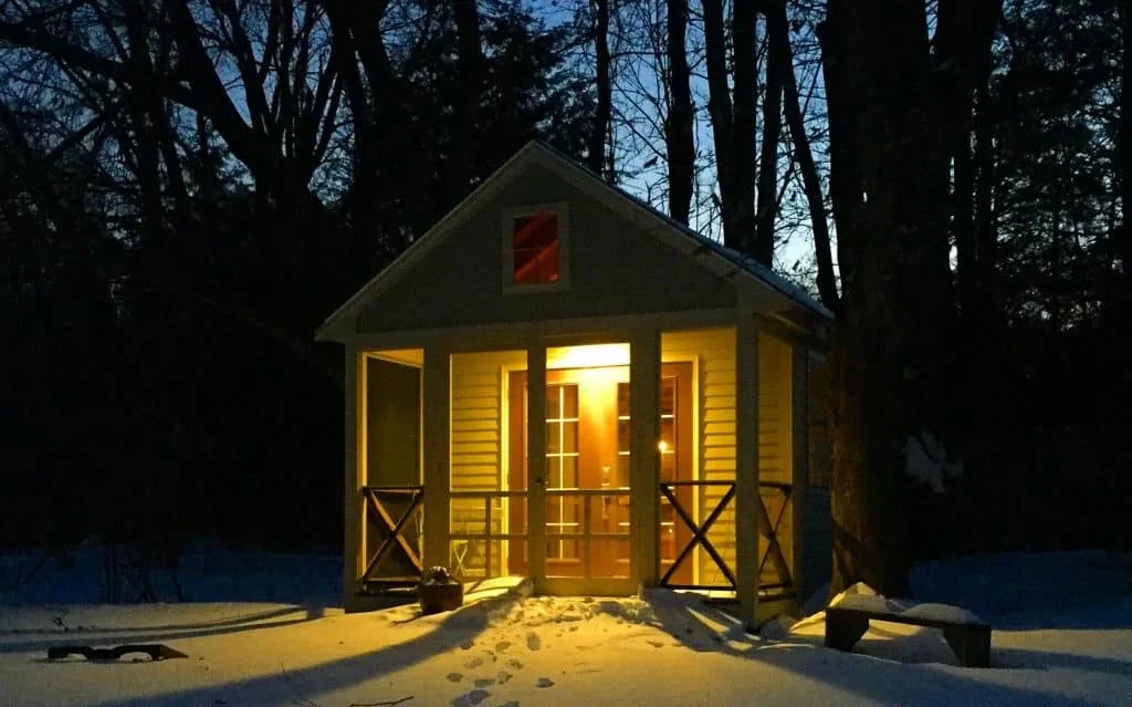 built-tiny-house-ann-handley.jpg